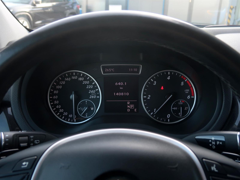 Mercedes-Benz B, 2014