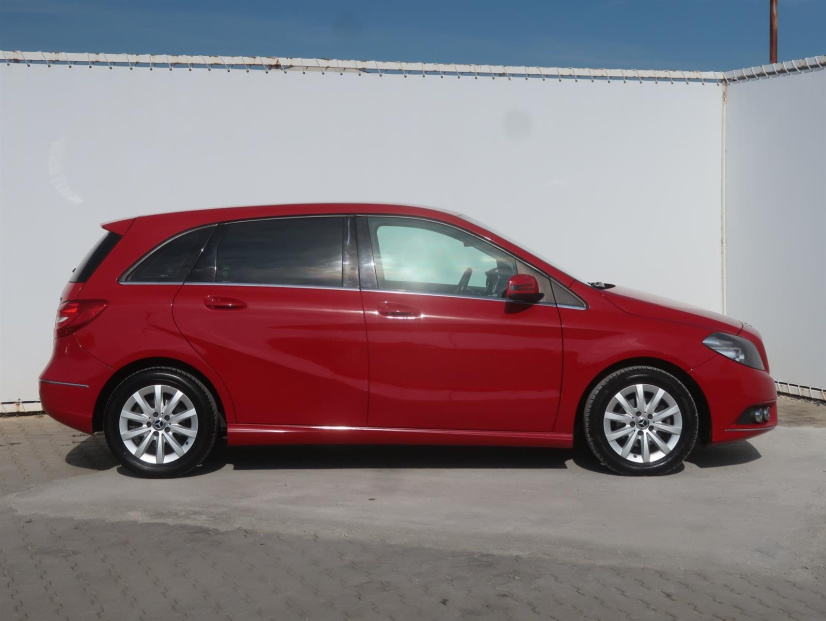 Mercedes-Benz B, 2014