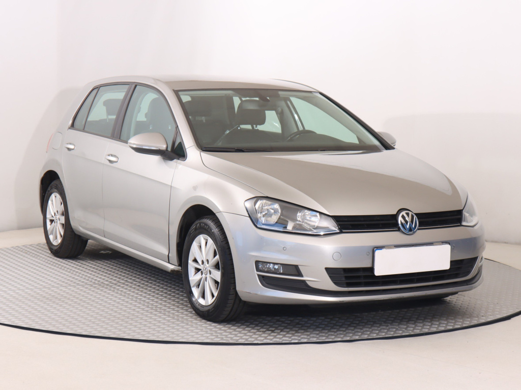 Volkswagen Golf, 2015