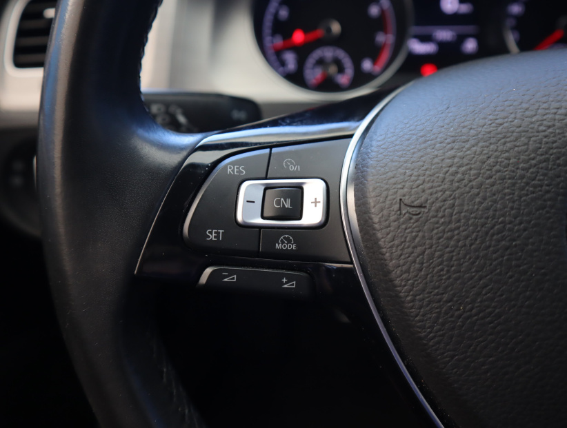 Volkswagen Golf, 2015
