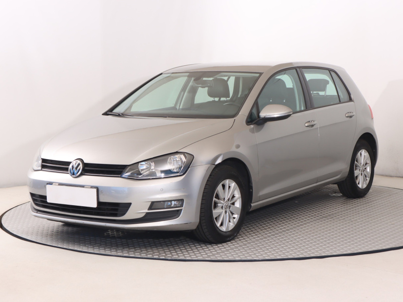 Volkswagen Golf, 2015