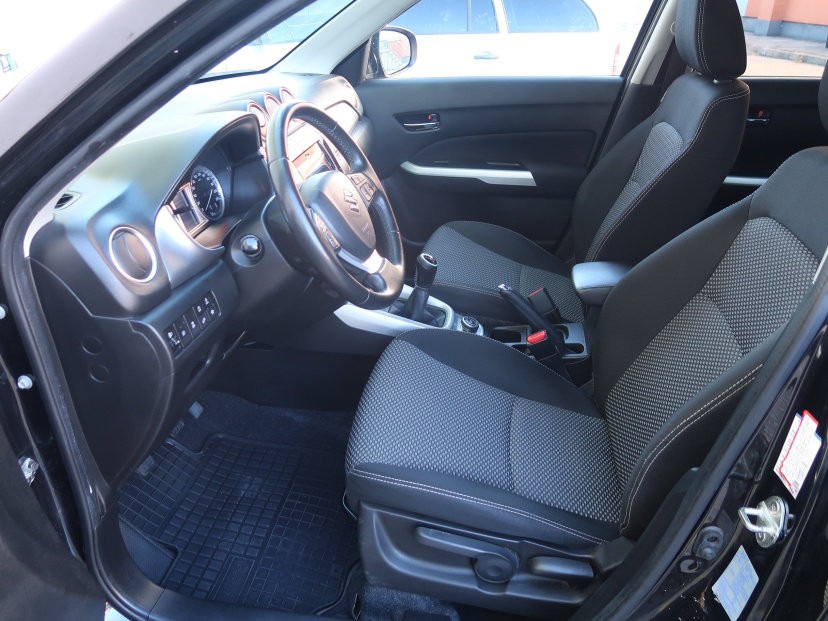 Suzuki Vitara, 2017