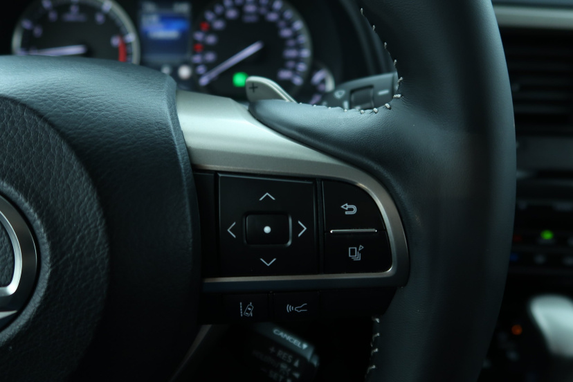 Lexus RX, 2022