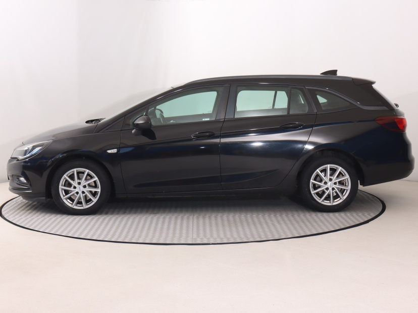 Opel Astra, 2017