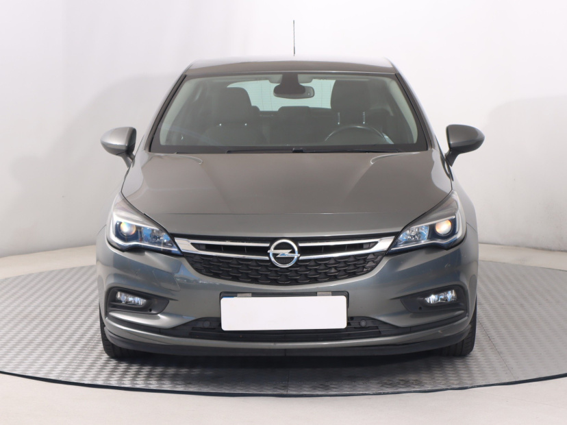 Opel Astra, 2017