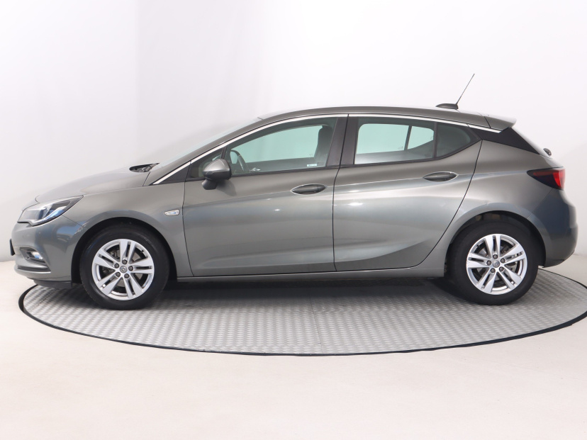 Opel Astra, 2017