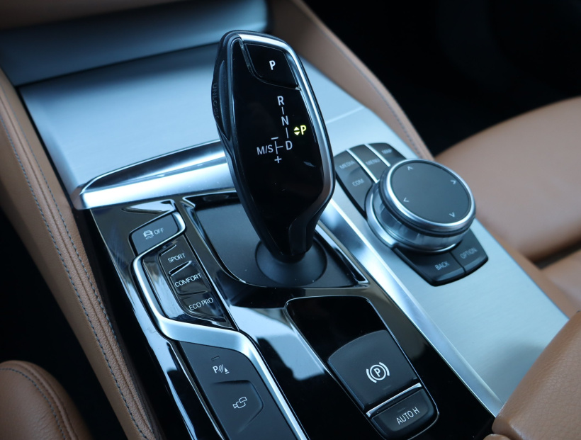 BMW 5, 2019