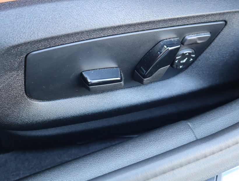 BMW 5, 2019