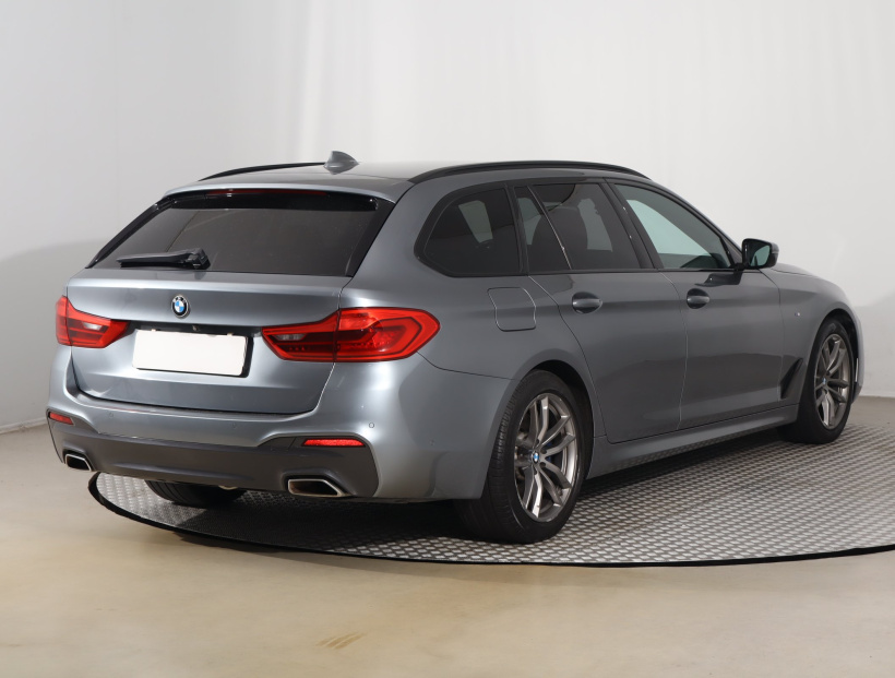BMW 5, 2019