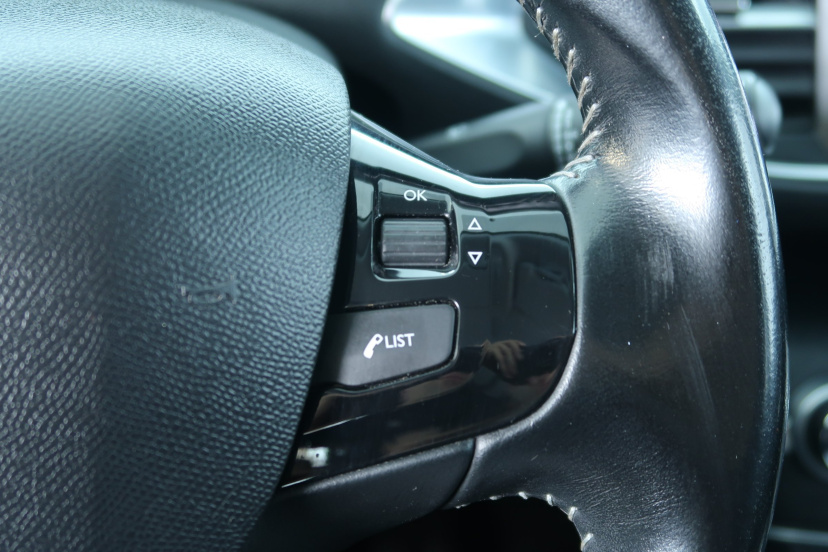 Peugeot 308, 2016