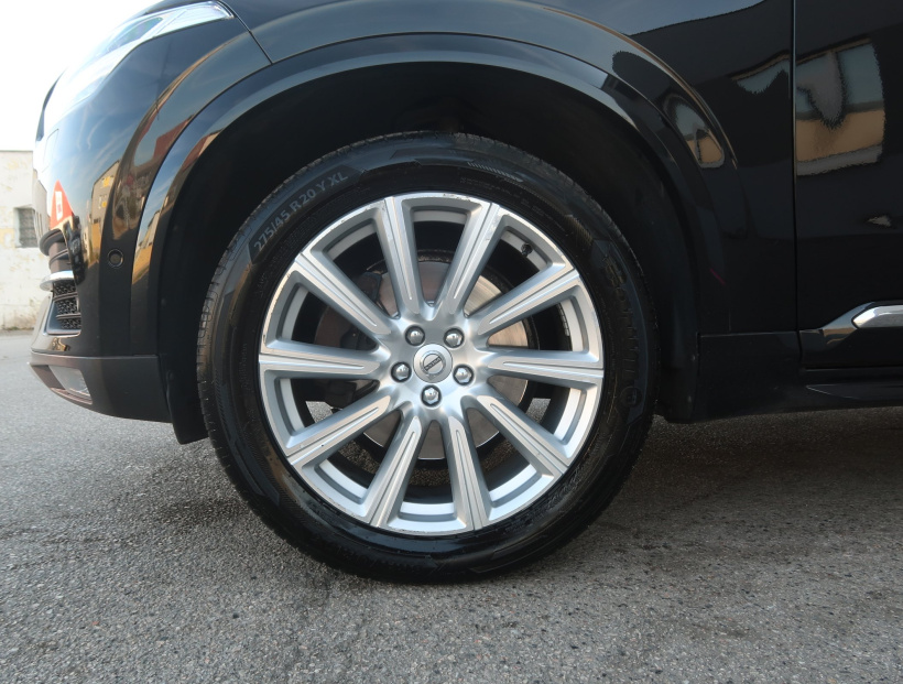 Volvo XC90, 2015