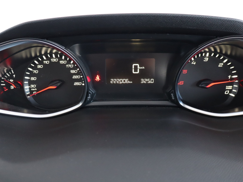Peugeot 308, 2016