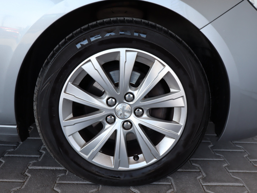 Peugeot 308, 2016