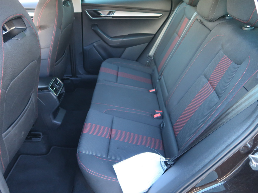 Škoda Karoq, 2018