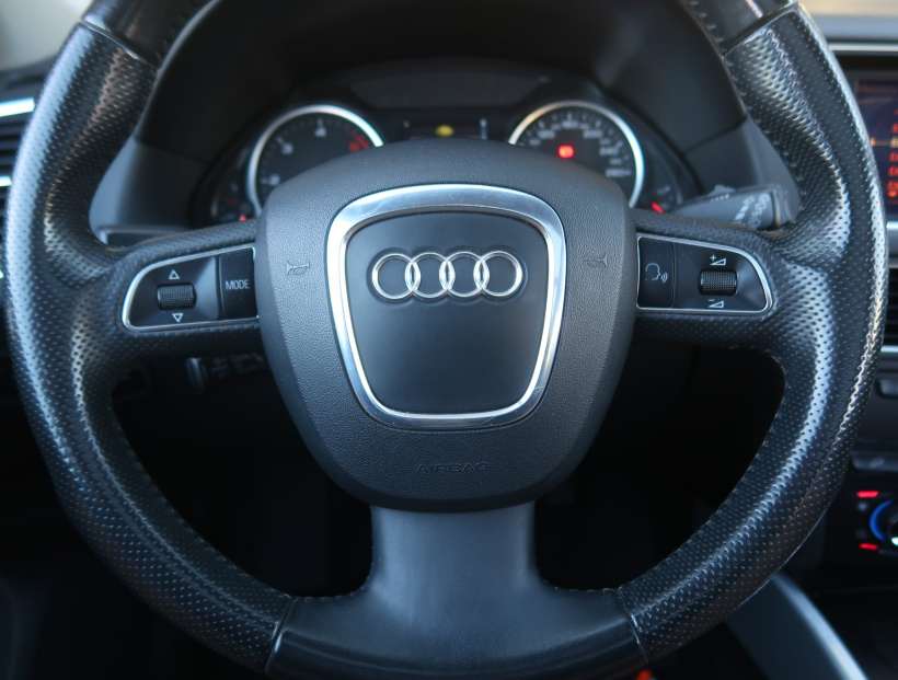 Audi Q5, 2010