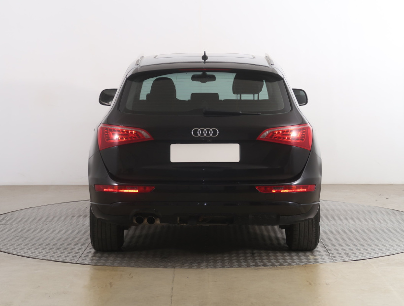 Audi Q5, 2010