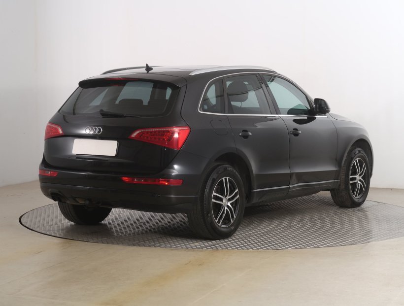 Audi Q5, 2010