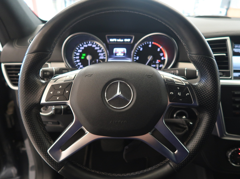 Mercedes-Benz GL, 2013