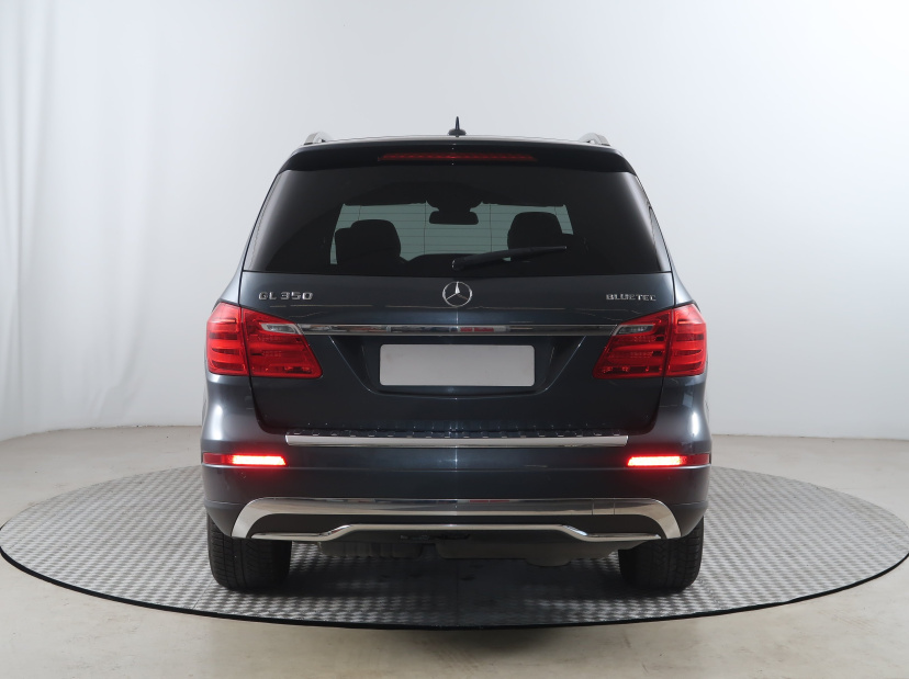 Mercedes-Benz GL, 2013