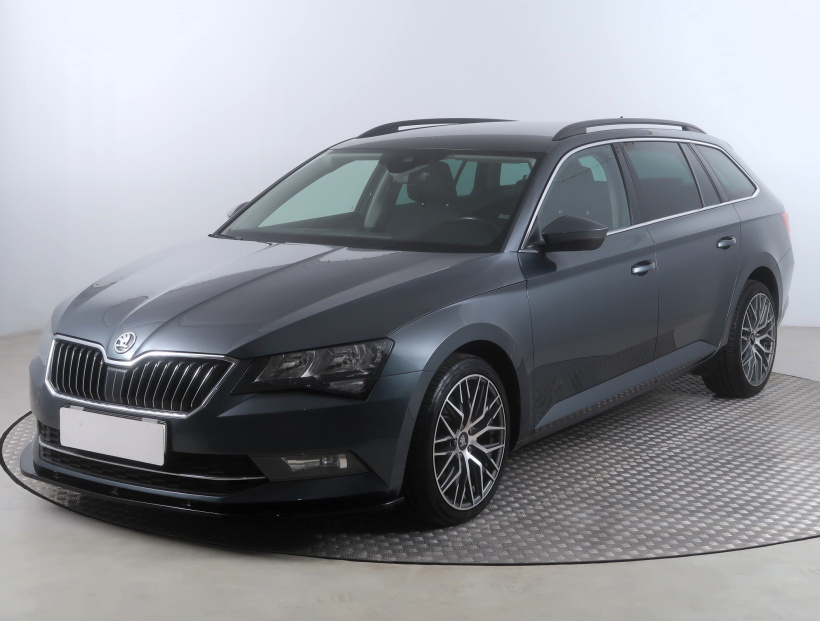 Škoda Superb, 2019