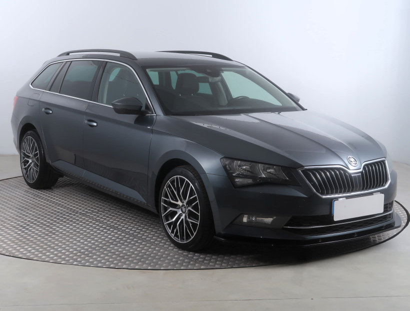 Škoda Superb, 2019