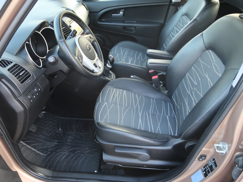Kia Venga, 2012