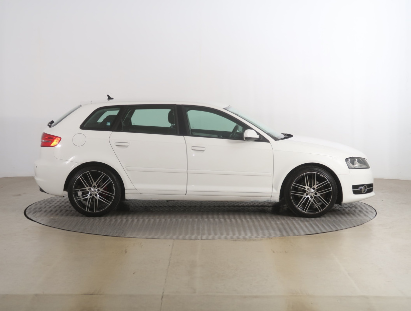 Audi A3, 2011