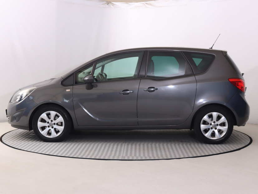 Opel Meriva, 2011