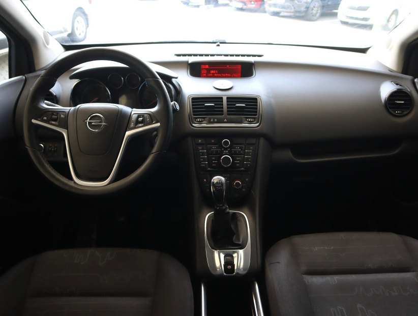 Opel Meriva, 2011