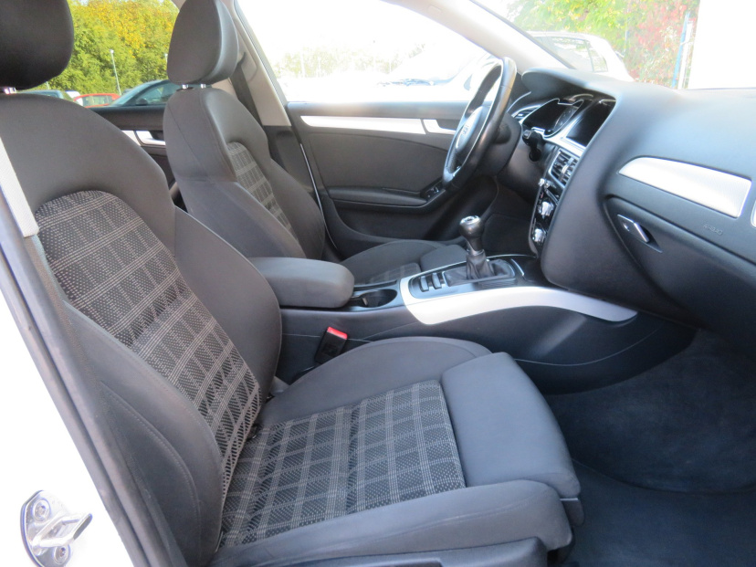 Audi A4, 2013
