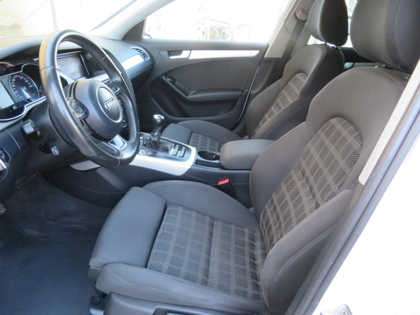 Audi A4, 2013