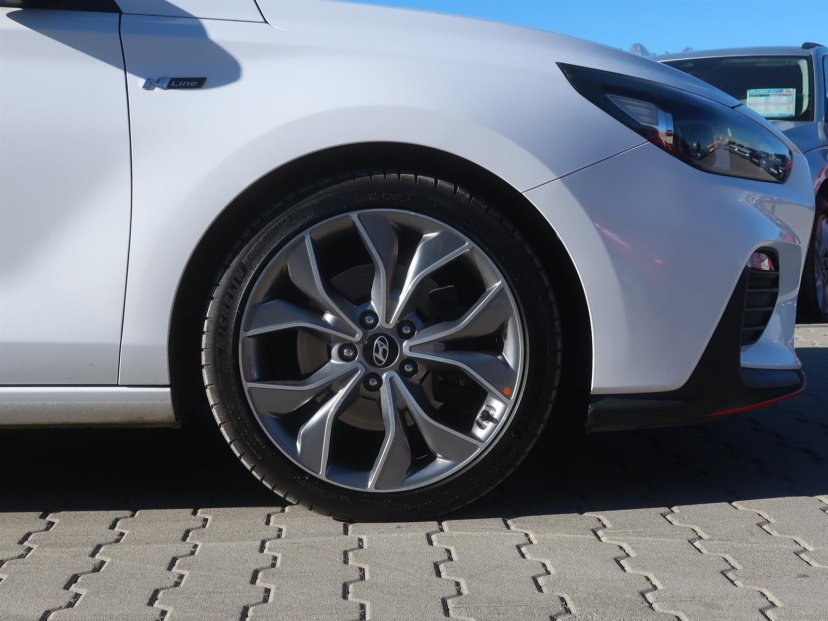 Hyundai i30 Fastback, 2019