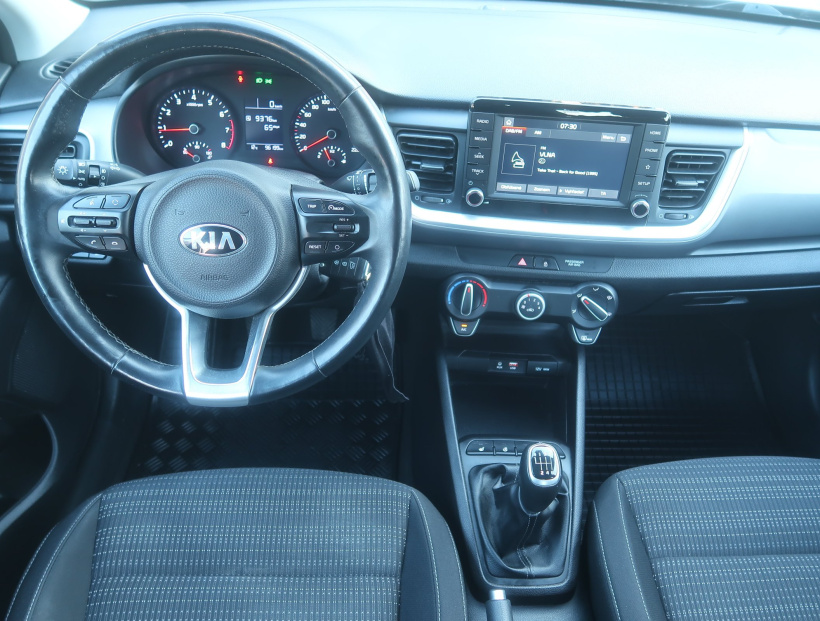 Kia Stonic, 2017