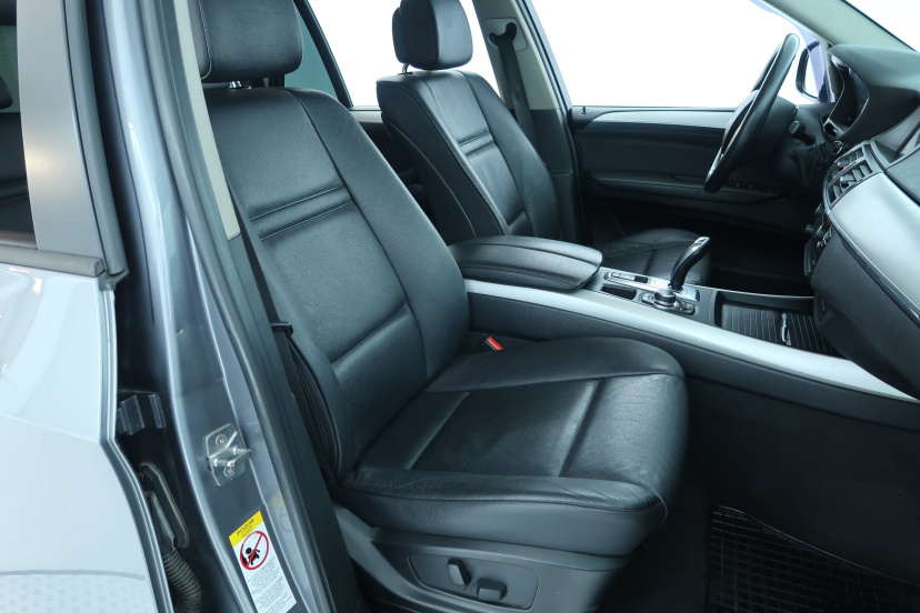 BMW X5, 2011