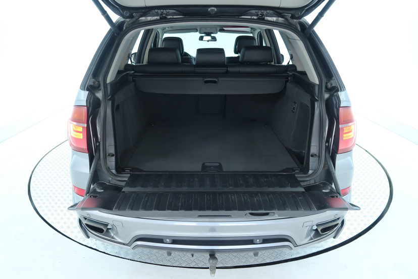 BMW X5, 2011