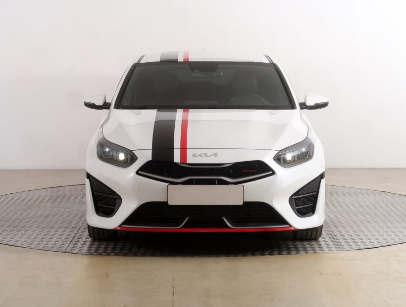 Kia ProCeed, 2022