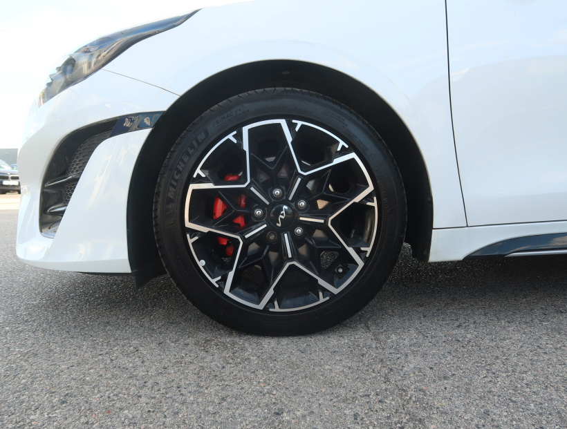 Kia ProCeed, 2022
