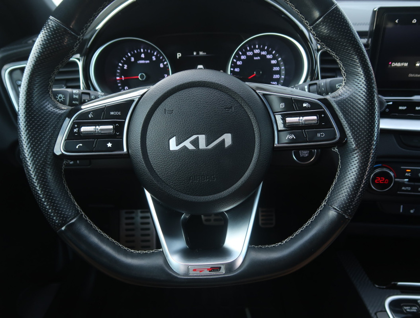 Kia ProCeed, 2022