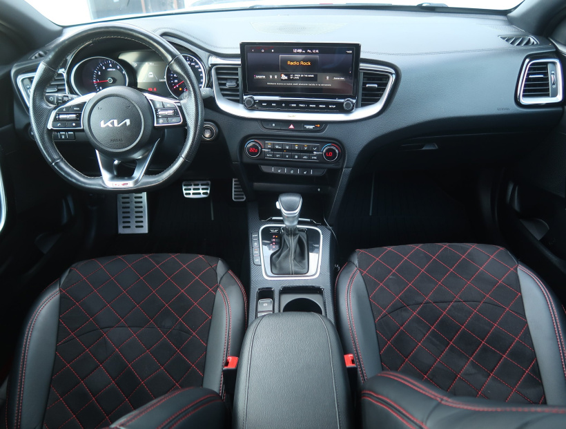 Kia ProCeed, 2022