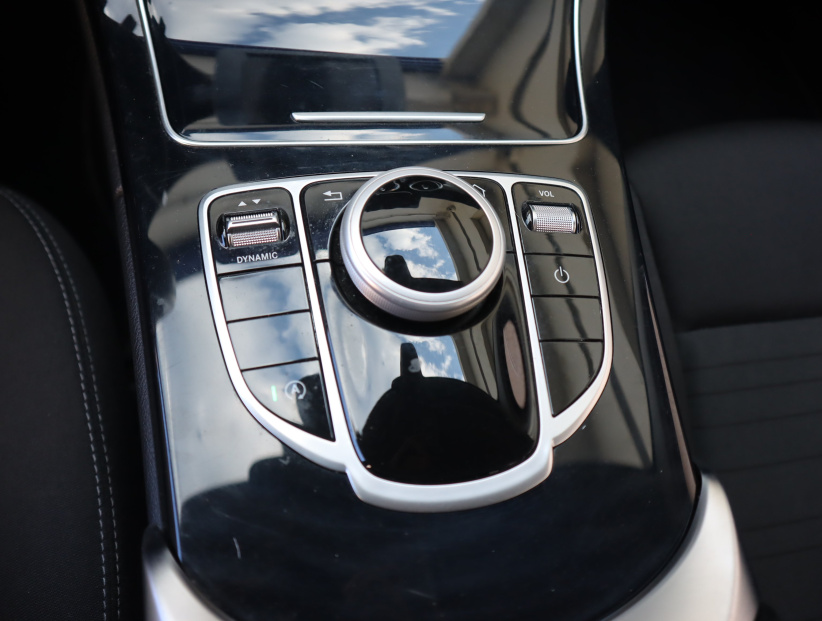 Mercedes-Benz C, 2018