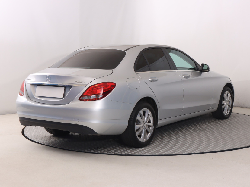 Mercedes-Benz C, 2018