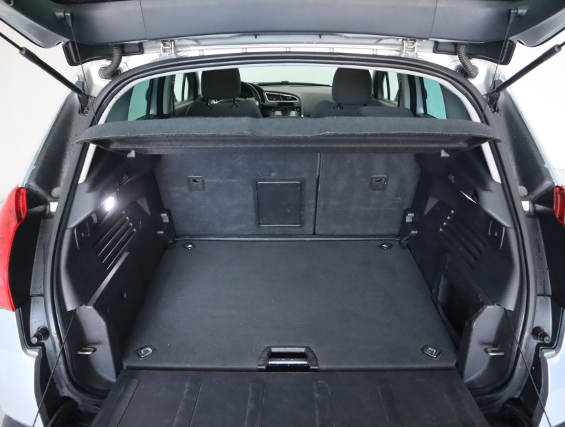 Peugeot 3008, 2013