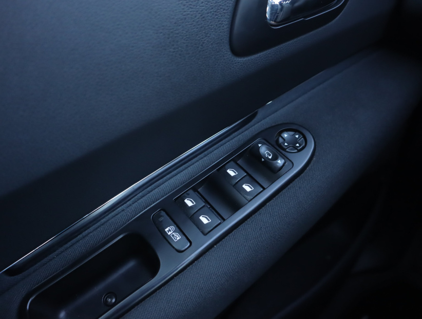 Peugeot 3008, 2013