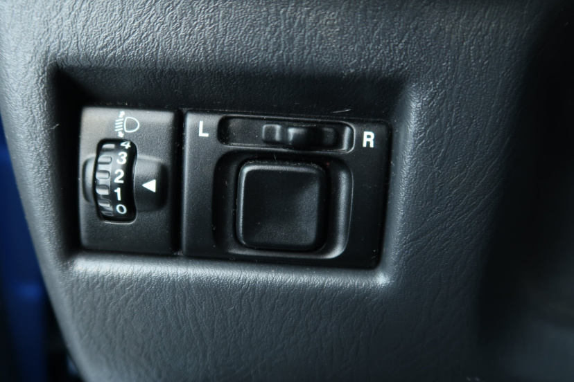 Suzuki Jimny, 2003