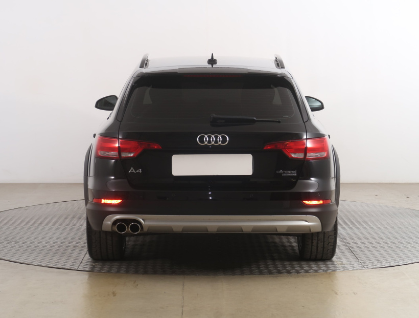 Audi A4 Allroad, 2016