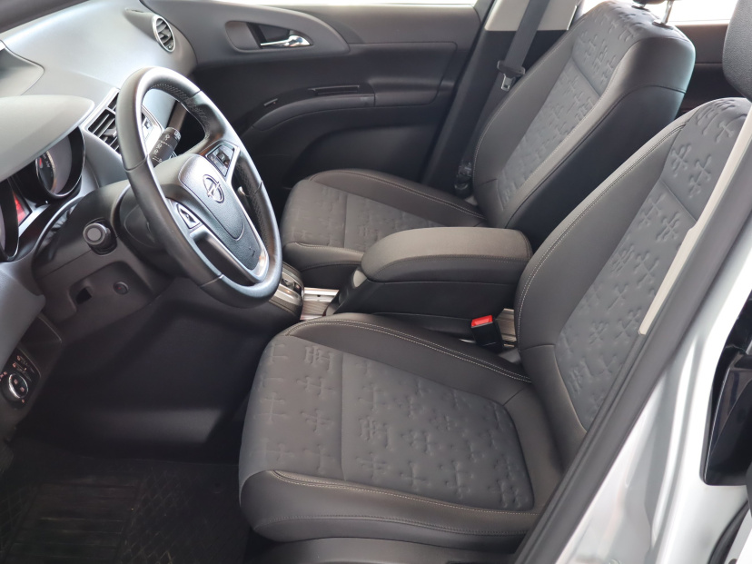 Opel Meriva, 2012