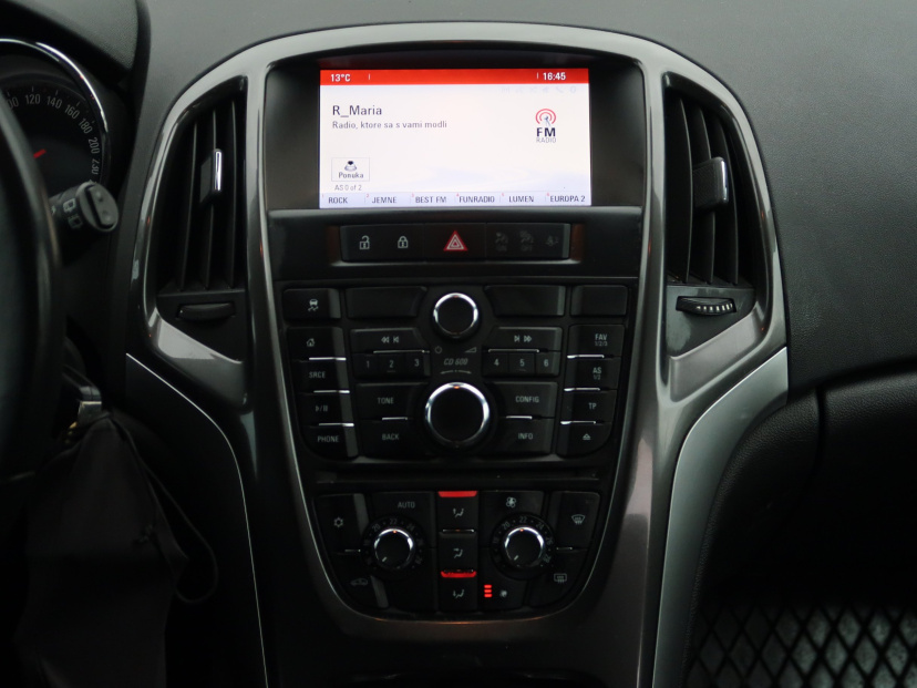Opel Astra, 2015