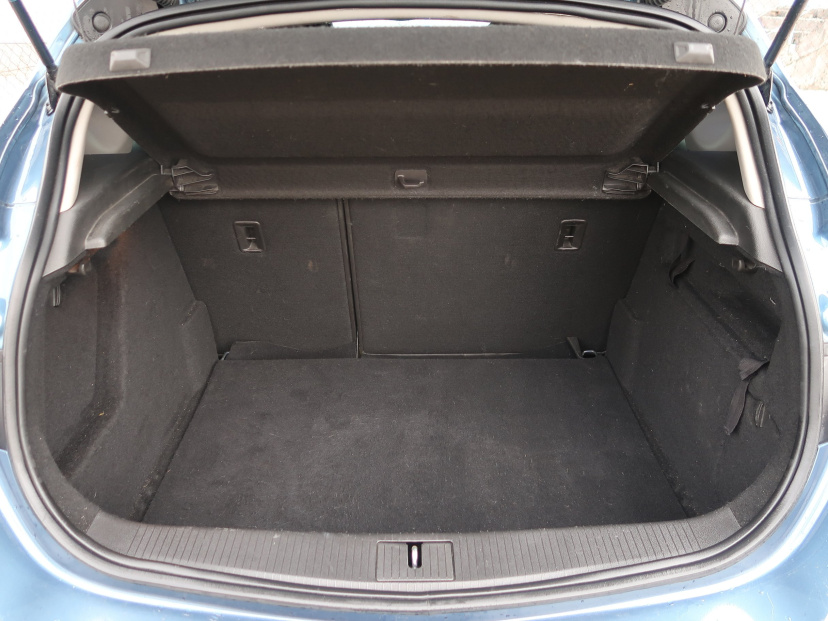Opel Astra, 2015