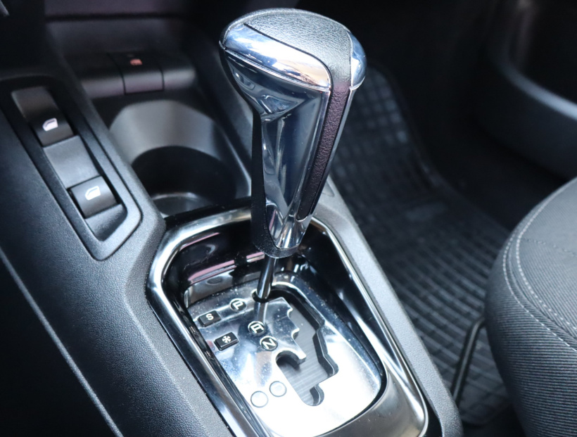Peugeot 301, 2019