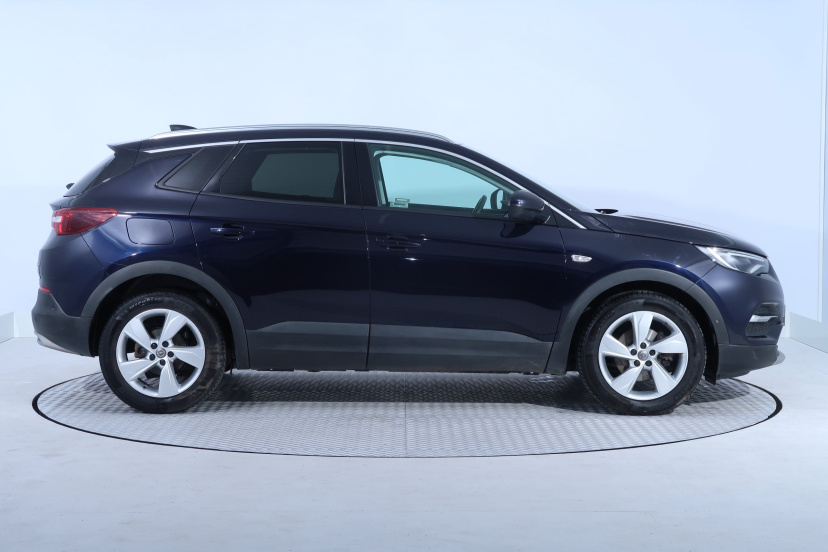 Opel Grandland, 2018